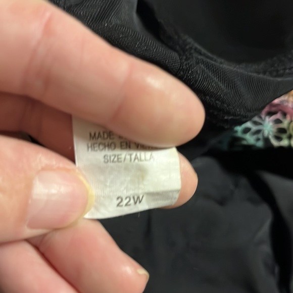 Swim suit with retro print - Picture 6 of 7